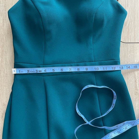 Aqua fluted crepe gown - halter low back sleeveless gown from Bloomingdale’s - Picture 8 of 14